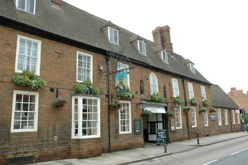 טאוצ'סטר Saracens Head Hotel By Greene King Inns מראה חיצוני תמונה