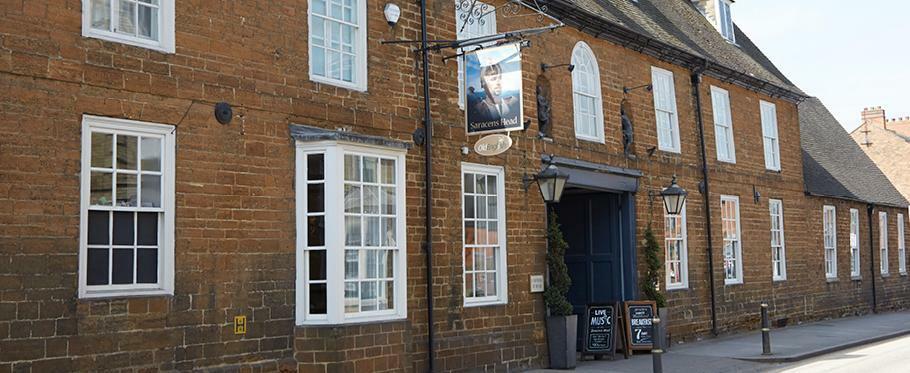טאוצ'סטר Saracens Head Hotel By Greene King Inns מראה חיצוני תמונה